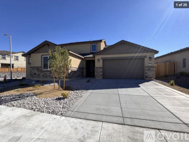 3 BR, 2.5 BA Apartment 6792 Pilot Peak Court, Sparks, NV 89436