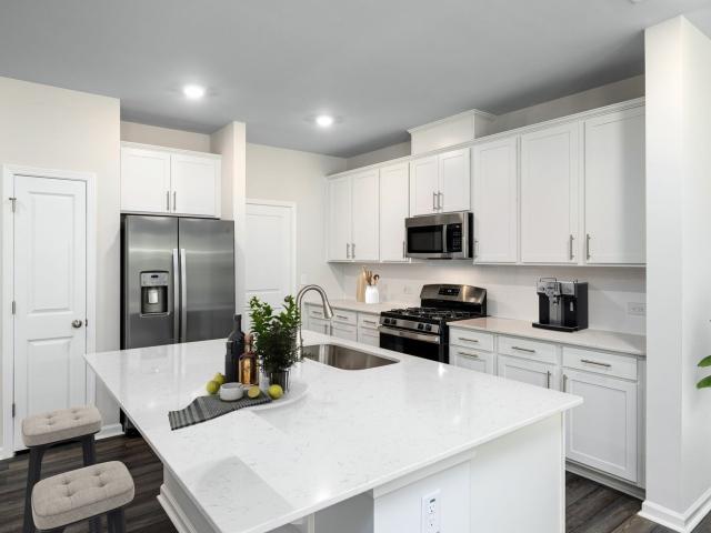 3 BR, 2.5 BA Apartment 689 Maple Grove Way Unit 7, Apex, NC 27523