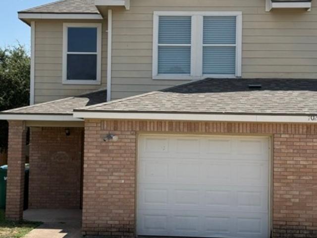 3 BR, 2.5 BA Apartment 702 Claremont Pkwy, Unit A, Marble Falls, TX 78654