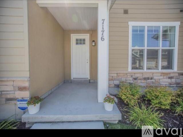 3 BR, 2.5 BA Apartment 7176 Beamon Street, Unit 31, West Jordan, UT 84084
