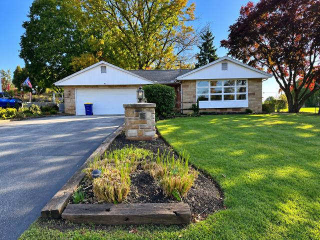 3 BR, 2.5 BA Apartment 724 S 59th St Harrisburg, PA 17111