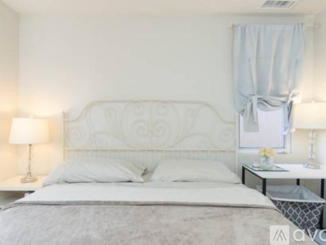 3 BR, 2.5 BA Apartment 73 Alevera, Irvine, CA 92618