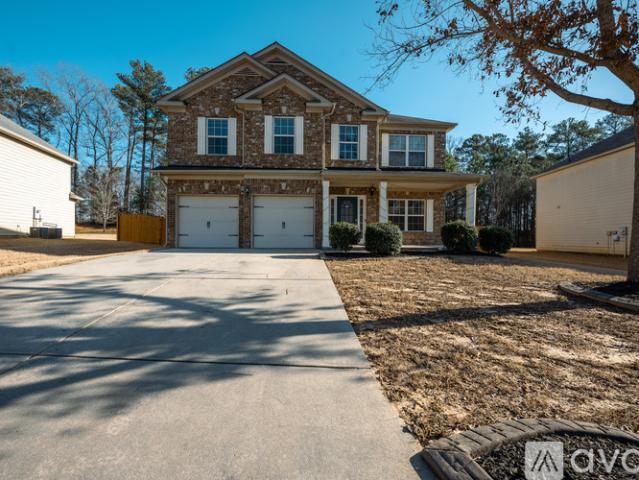 3 BR, 2.5 BA Apartment 7445 Absinth Drive, Atlanta, GA 30349