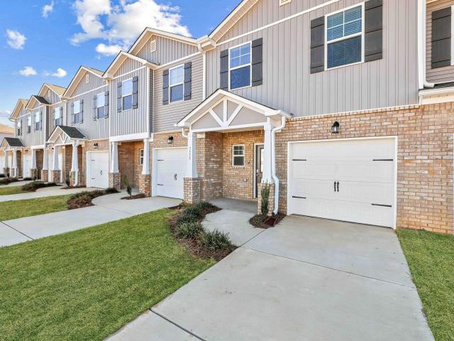 3 BR, 2.5 BA Apartment 7500 Discovery Point Drive Northwest Unit 7535, Huntsville, AL 35806