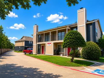 3 BR, 2.5 BA Apartment 7800 Irish Drive Unit 16 16A, North Richland Hills, TX 76180