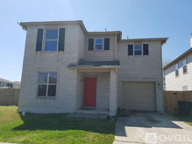 3 BR, 2.5 BA Apartment 7807 Hedrick Farm, San Antonio, TX 78239