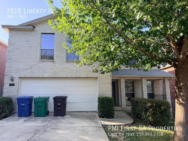 3 BR, 2.5 BA Apartment 7818 Liberty Is, San Antonio, TX 78227