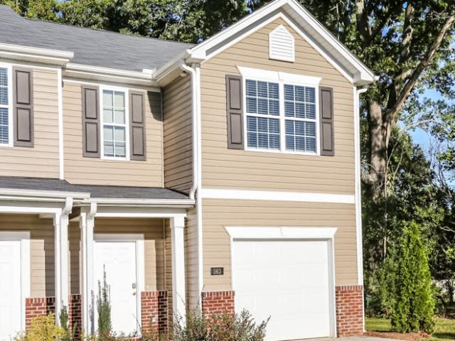 3 BR, 2.5 BA Apartment 797 Collinwood Dr Unit 1046, Burlington, NC 27215