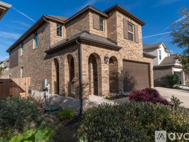 3 BR, 2.5 BA Apartment 8009 Prairie Rye Drive, Lago Vista, TX 78654