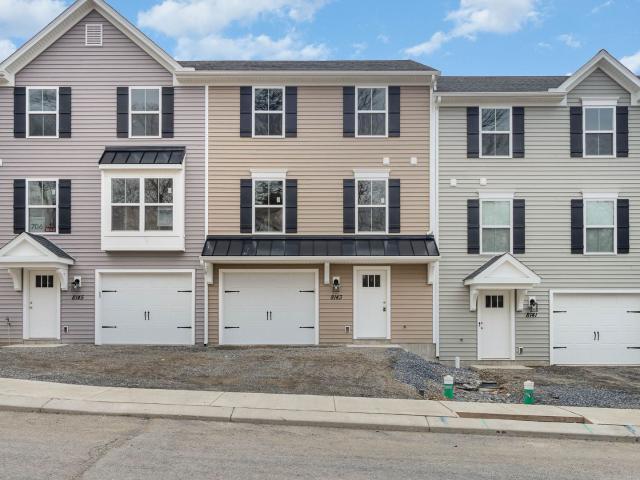 3 BR, 2.5 BA Apartment 8143 Kelly Dr, Harrisburg, PA 17112