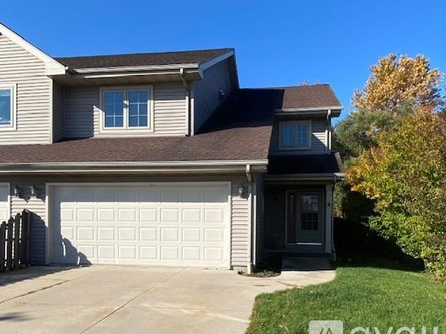 3 BR, 2.5 BA Apartment 8130 14th Ave, Kenosha, WI 53143