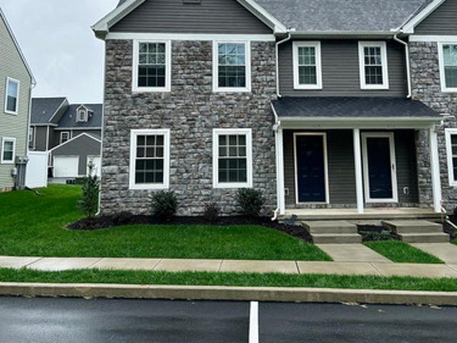 3 BR, 2.5 BA Apartment 824 Byler Cir, Unit 824, Lebanon, PA 17042