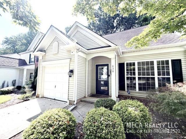 3 BR, 2.5 BA Apartment 838 Autumn Rain Lane, Charlotte, NC 28209