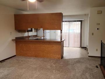 3 BR, 2.5 BA Apartment 844 Terry Avenue, Unit 844, Billings, MT 59101