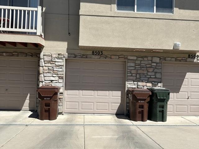 3 BR, 2.5 BA Apartment 8503 Ivy Gable Drive, Unit 8503, West Jordan, UT 84081