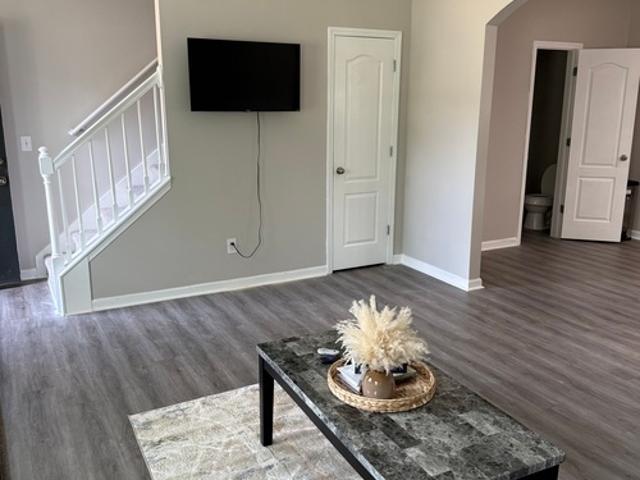 3 BR, 2.5 BA Apartment 8662 Thomas Road, Riverdale, GA 30274