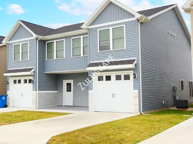 3 BR, 2.5 BA Apartment 899 N Court Street, Rockport, IN 47635