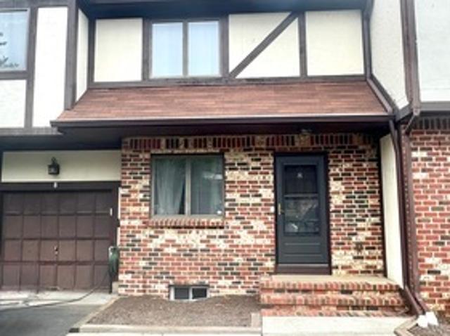 3 BR, 2.5 BA Apartment 8 Balamor Ln, Unit 8, Ewing Township, NJ 08628