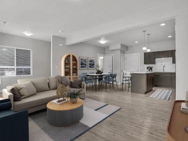 3 BR, 2.5 BA Apartment 900 E 3725 S Unit 928, Salt Lake City, UT 84106