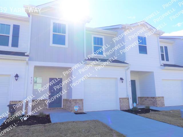 3 BR, 2.5 BA Apartment 939 Yarn Way, Greer, SC 29651