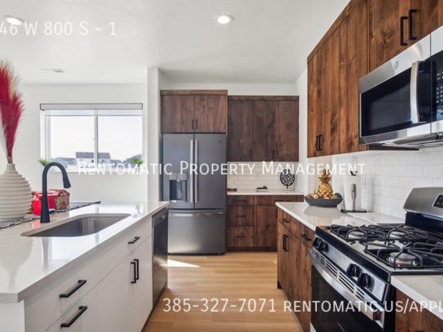 3 BR, 2.5 BA Apartment 946 W 800 S, American Fork, UT 84003