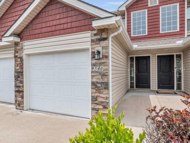 3 BR, 2.5 BA Apartment 9535 N Main St Unit 9541B, Kansas City, MO 64155
