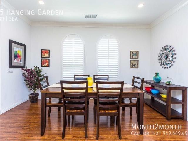 3 BR, 2.5 BA Apartment 95 Hanging Garden, Irvine, CA 92620
