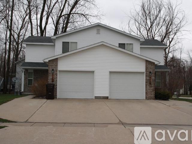 3 BR, 2.5 BA Apartment Gettysburg St, Unit 3925, Midland, MI 48642