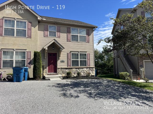 3 BR, 2.5 BA Apartment High Pointe Drive, Spring Grove, PA 17362
