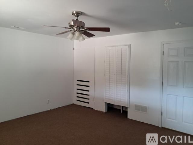 3 BR, 2.5 BA Apartment State Route F, Wright City, MO 63390