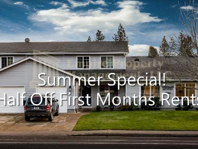 3 Br, 2 bath, Townhouse/Brownstone/RowHouse 25160 E Broadway