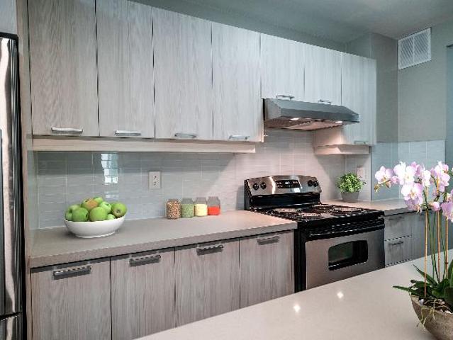 3 Br, 2 bath, Apartment 630 Vesta Dr