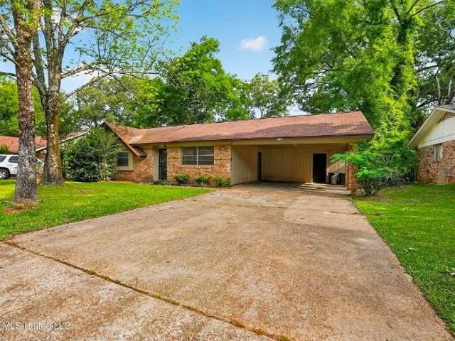 3 Br, 2 bath, Single Family 148 York Dr