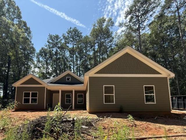 3 Br, 2 bath, Single Family 166 Venture Way