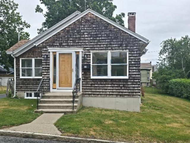 3 Br, 2 bath, Single Family 18 Ledyard St