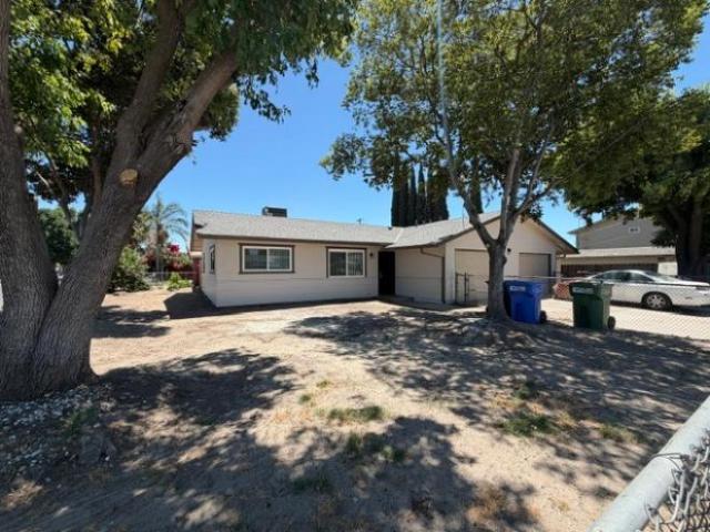 3 Br, 2 bath, Single Family 1016 Herndon Road