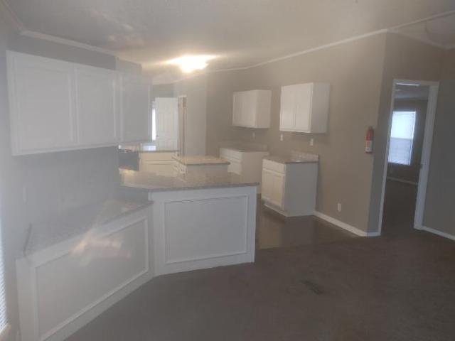 3 Br, 2 bath, Single Family 128 Kelly Rd W