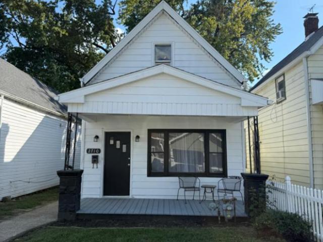 3 Br, 2 bath, Single Family 2710 W Virginia St