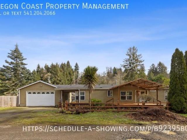 3 Br, 2 bath, Single Family 2347 N Chinook Ln