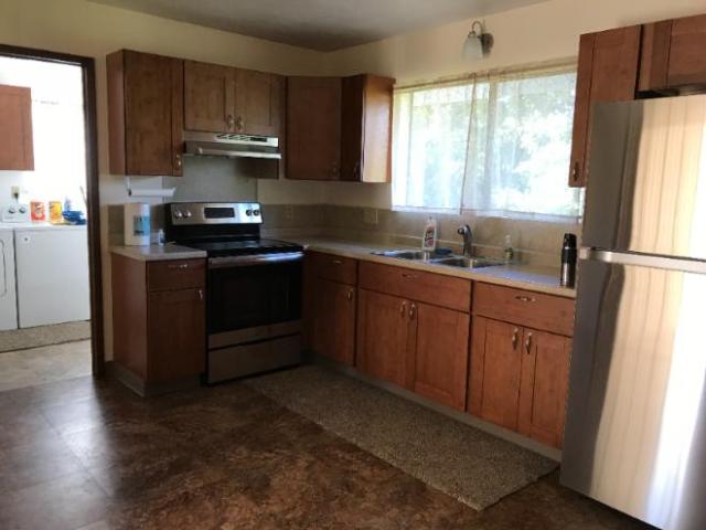 3 Br, 2 bath, Single Family 3511 Baldwin Avenue