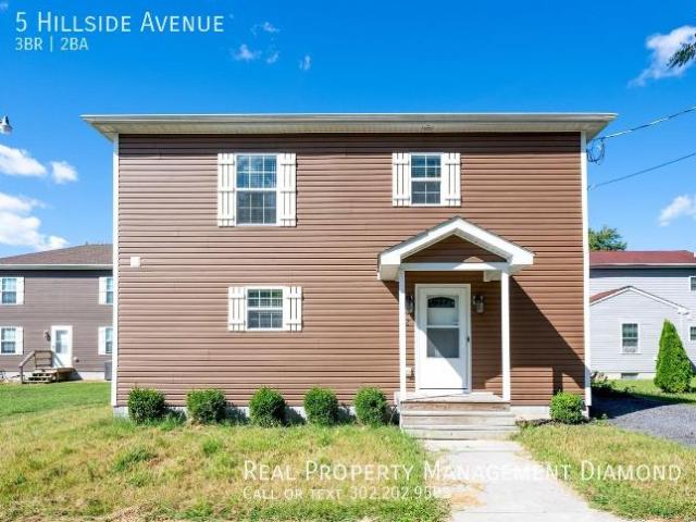 3 Br, 2 bath, Single Family 5 Hillside Avenue