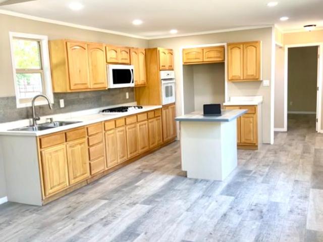 3 Br, 2 bath, Single Family 6345 N Dona Ana Rd