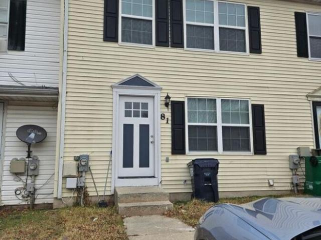 3 Br, 2 bath, Single Family 81 Cole Blvd