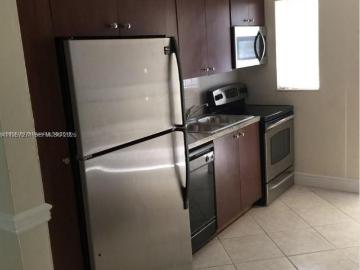 3 BR, 2 BA Apartment North Andrews Terrace, Oakland Park, FL 33334