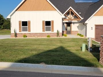 3 BR, 2 BA Apartment Quail Nest Dr, Unit 10942, Rolla, MO 65401