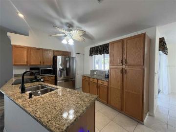 3 BR, 2 BA Apartment Undisclosed Address, Spring Hill, FL 34608