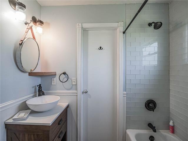 3 BR, 2 BA Apartment 1450 5th Avenue, Vero Beach, FL 32960