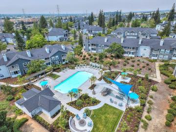 3 BR, 2 BA Apartment 1451 Rocky Ridge Drive Unit 3306, Roseville, CA 95661