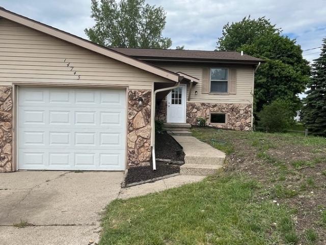 3 BR, 2 BA Apartment 14745 Riley St, Holland, MI 49424