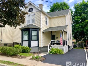 3 BR, 2 BA Apartment 14 Parry Avenue, Highland Falls, NY 10928